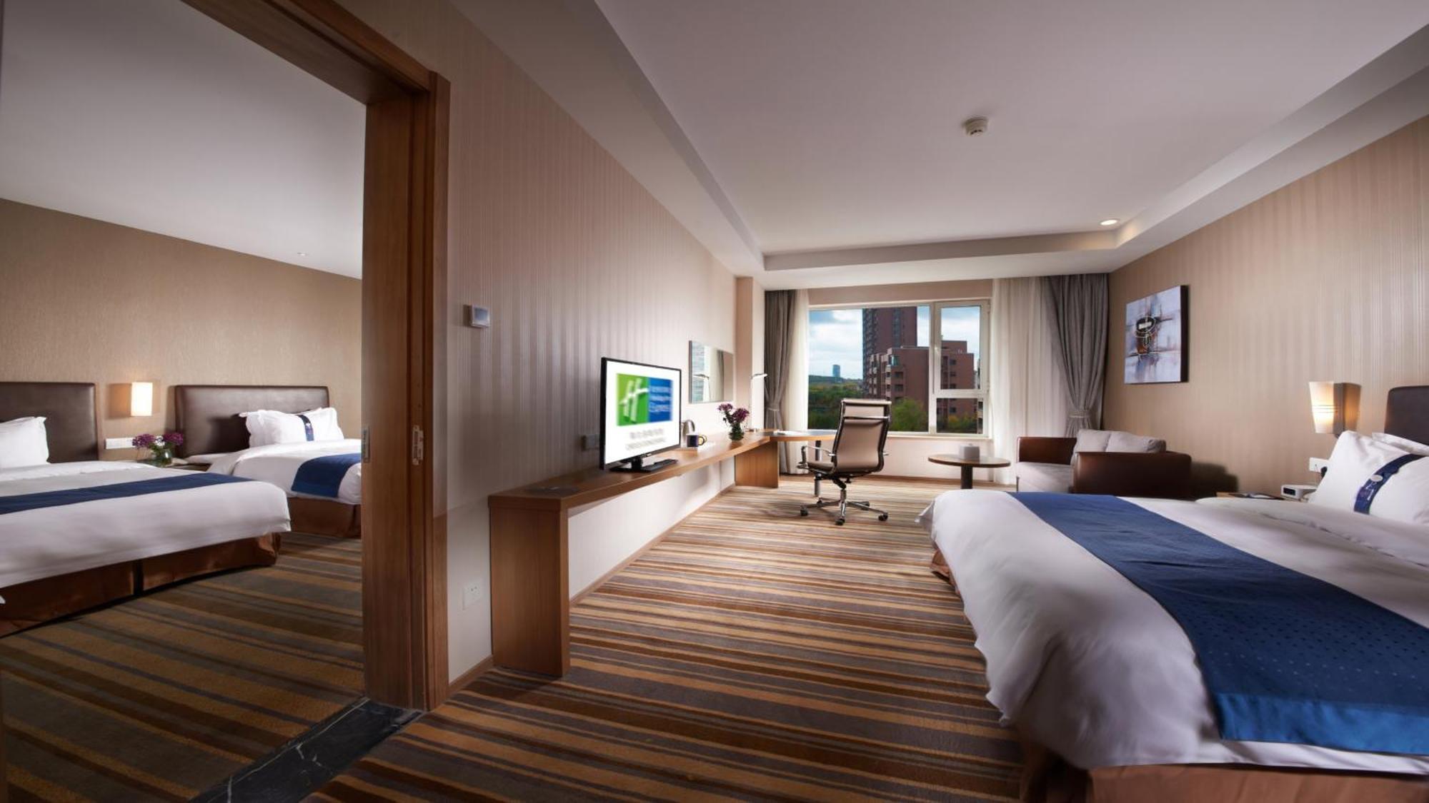 Holiday Inn Express Ordos Dongsheng By Ihg Екстериор снимка