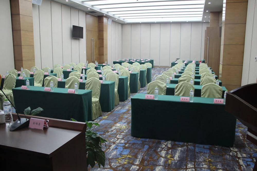 Holiday Inn Express Ordos Dongsheng By Ihg Екстериор снимка